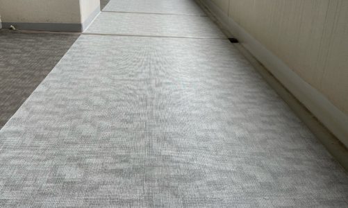小金井市Pマンション共用廊下床長尺シート張り替え工事